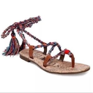 SAM & LIBBY lace up sandals